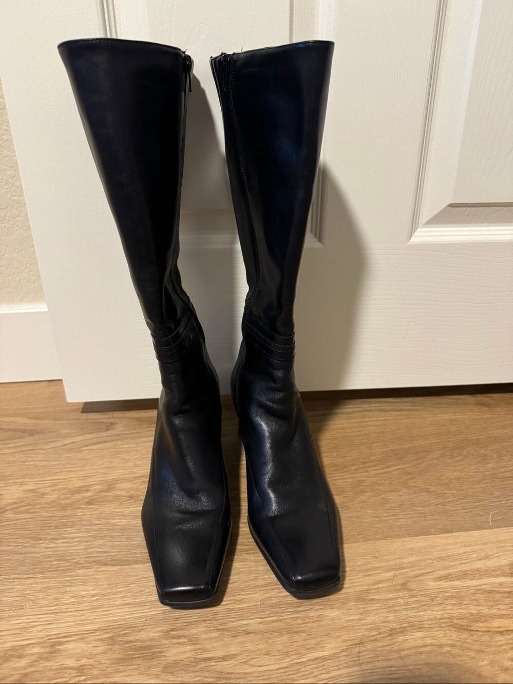 Naturalizer Black Leather Square-Toe Knee-High Boots Women’s 9M